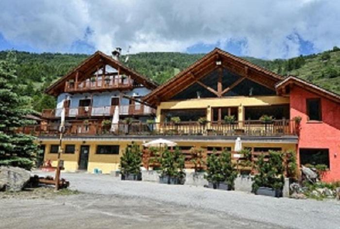 Villaggio Gofree Pragelato Exterior foto